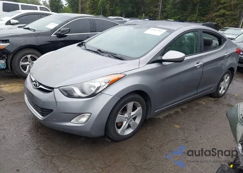 2013 Hyundai Elantra Gls from USA, damaged, VIN KMHDH4AE2DU559863